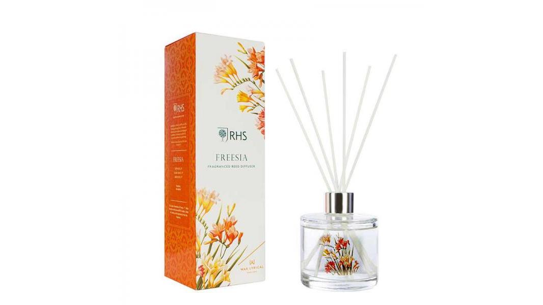 【1320ポイント還元中】ディフューザー180ml/フリージア